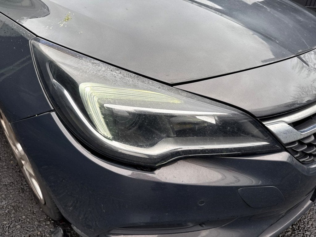 KOPLAMP RECHTS Astra K Sports Tourer (|39081893|13488970|), Gebruikt, Opel