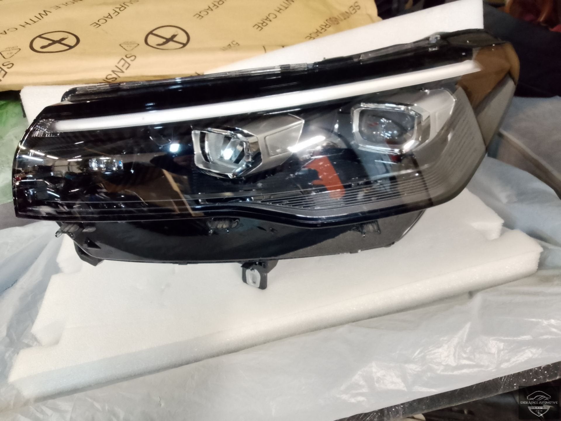 VW Tiguan 571 2024+ Full LED Koplamp Links 571941035C, Autos : Pièces & Accessoires, Volkswagen, Volkswagen AG, Vw@volkswagen.de