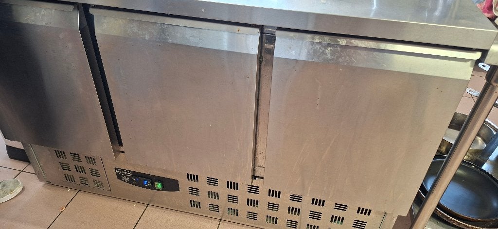 Frigo werktafel 3 deurs., Enlèvement, Utilisé, Refroidissement et Congélation