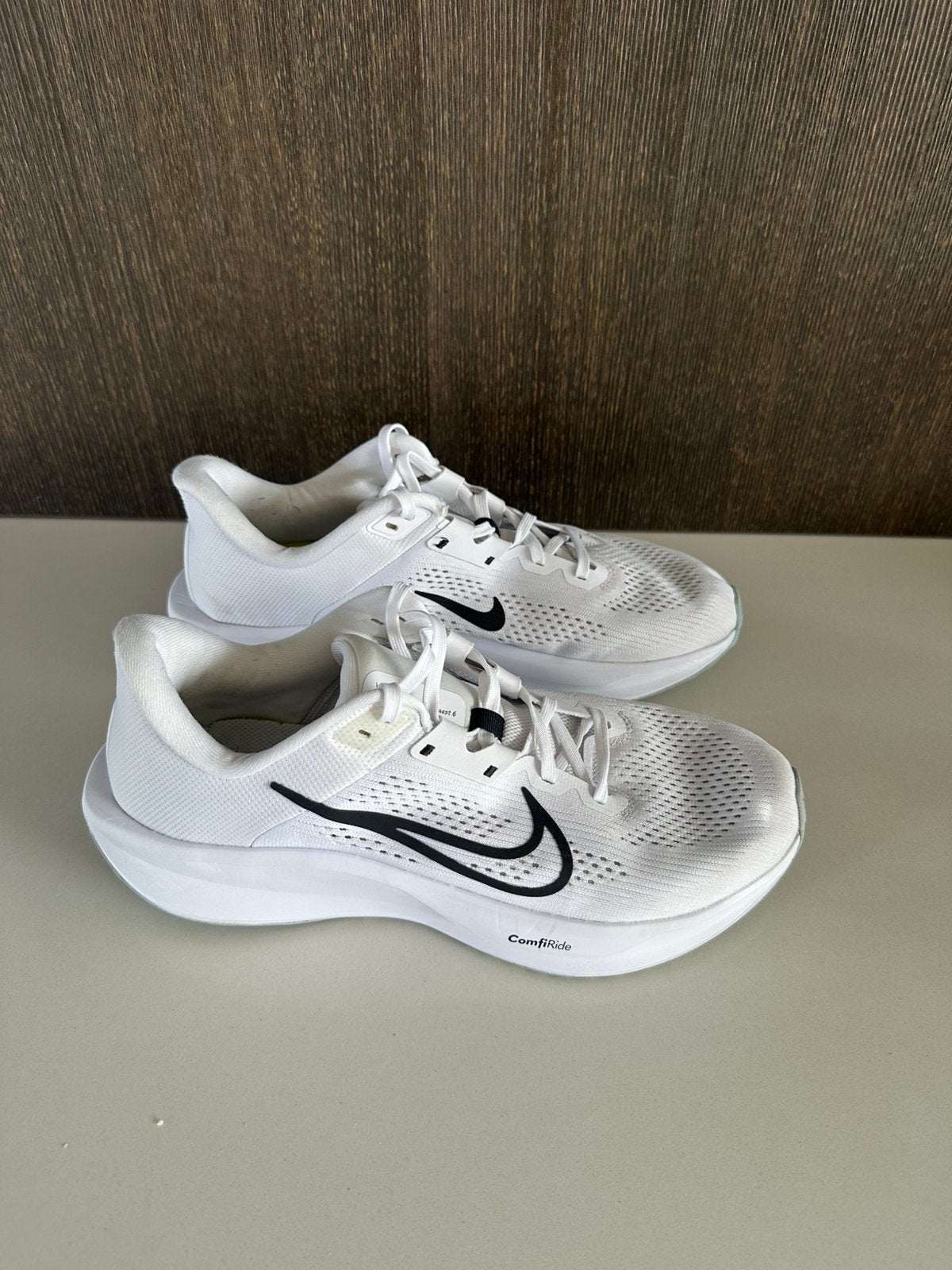 Chaussures de course Nike taille 44, Enlèvement, Neuf, Chaussures de course à pied, Nike