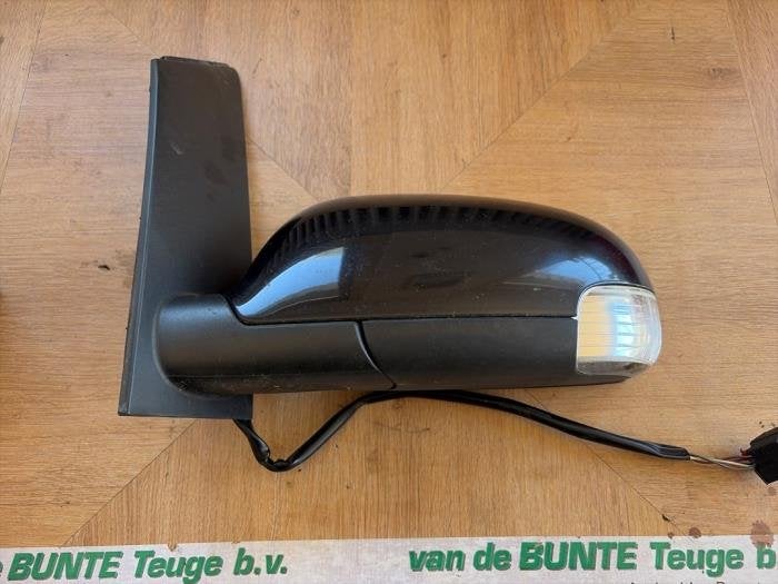 Rétroviseur extérieur gauche d'un Volkswagen Touran, Volkswagen, -, 3 mois de garantie, Utilisé