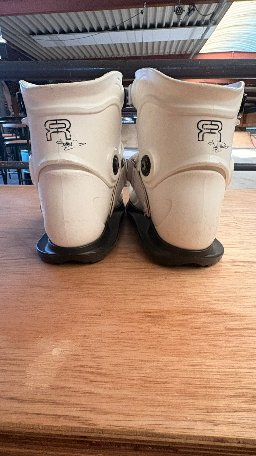 FR boot only aggressive skates maat39-40, Sport en Fitness, Overige merken, Gebruikt, Ophalen of Verzenden, Inline skates 4 wielen