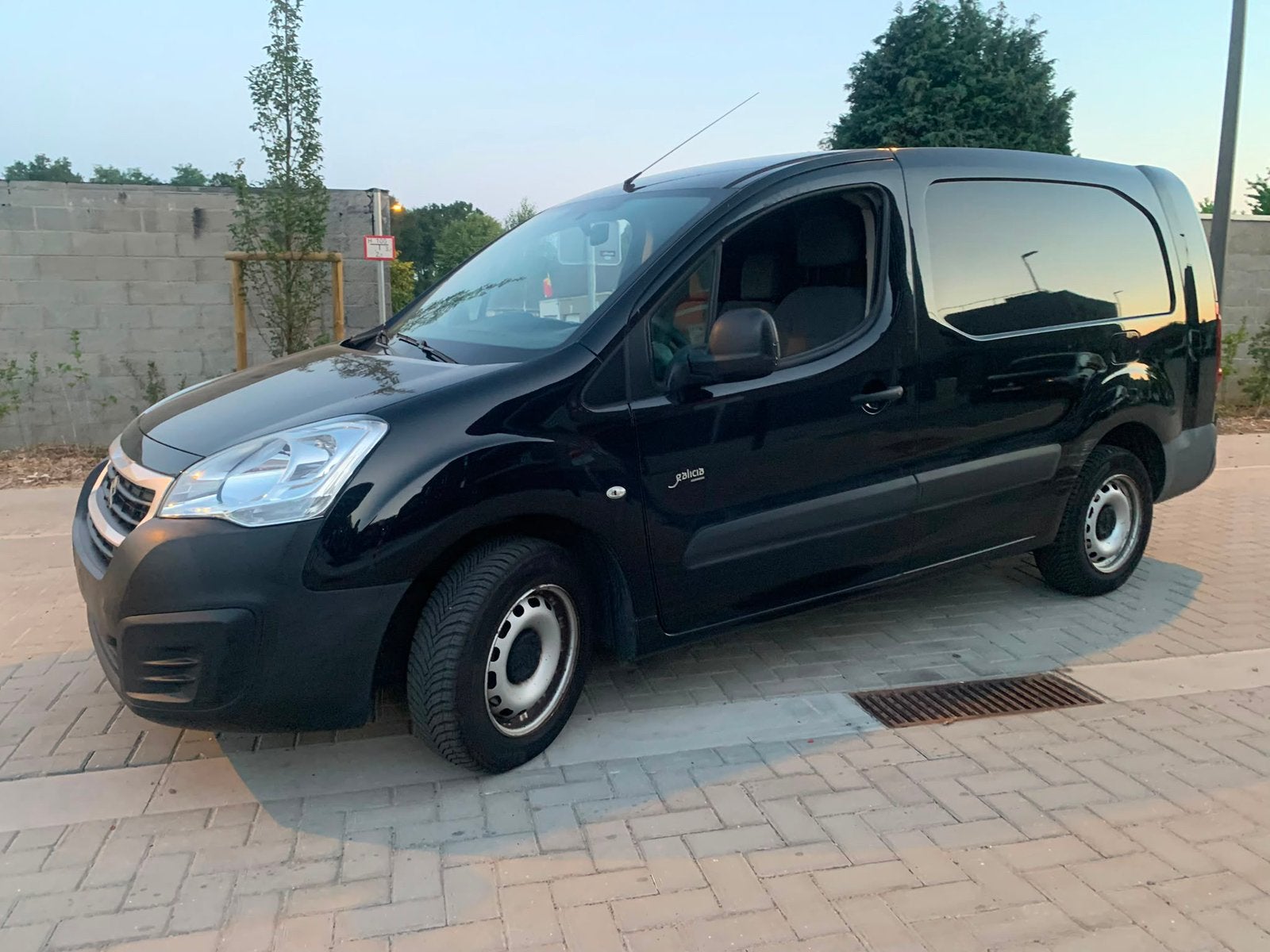 Peugeot Partner utilitaire Maxi* 2016* 1.6HDi* 92CV*3P*A/C, Autos, Euro 5, Entreprise, 3 places, Boîte manuelle