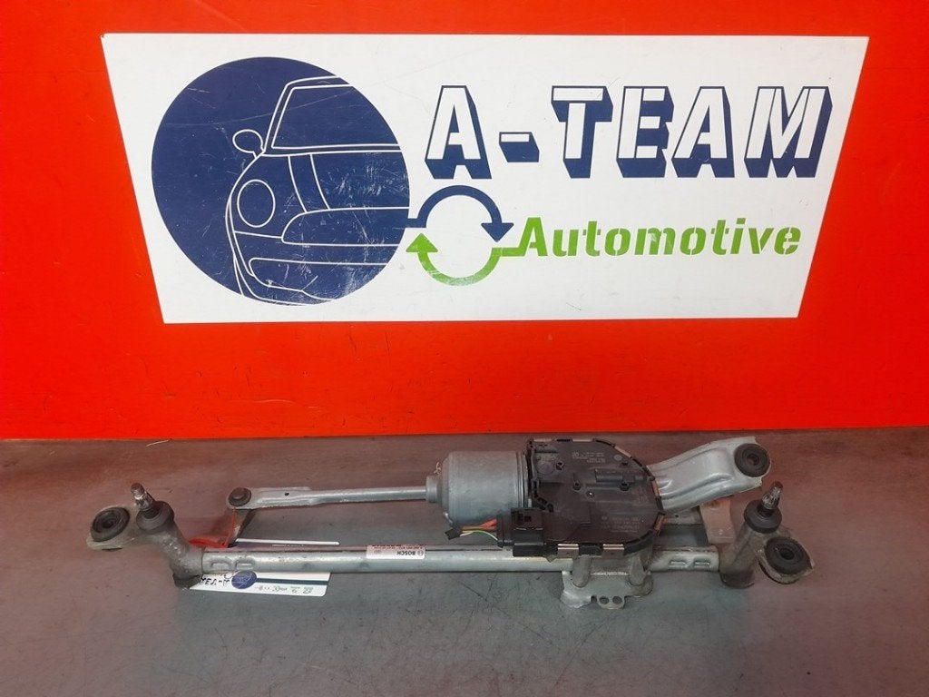 MOTEUR + TRINGLERIE ESSUIE GLACE AVANT Golf VII (AUA), Robert Bosch AG, Volkswagen, Utilisé, Robert-Bosch-Allee 1
74232  Abstatt, DE