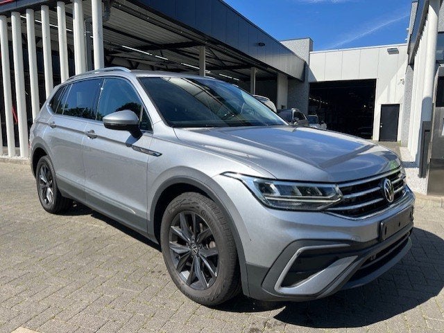 VW Tiguan AllSpace 2.0tdi DSG 150pk  2023, Auto's, Volkswagen, Bedrijf, Cruise Control, 2000 cc, BTW verrekenbaar