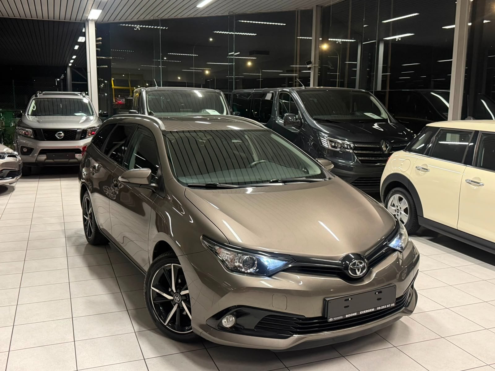 Toyota Auris 1.2i Essence 85kW Euro 6d-TEMP, 1197 cm³, Achat, 1280 kg, Euro 6