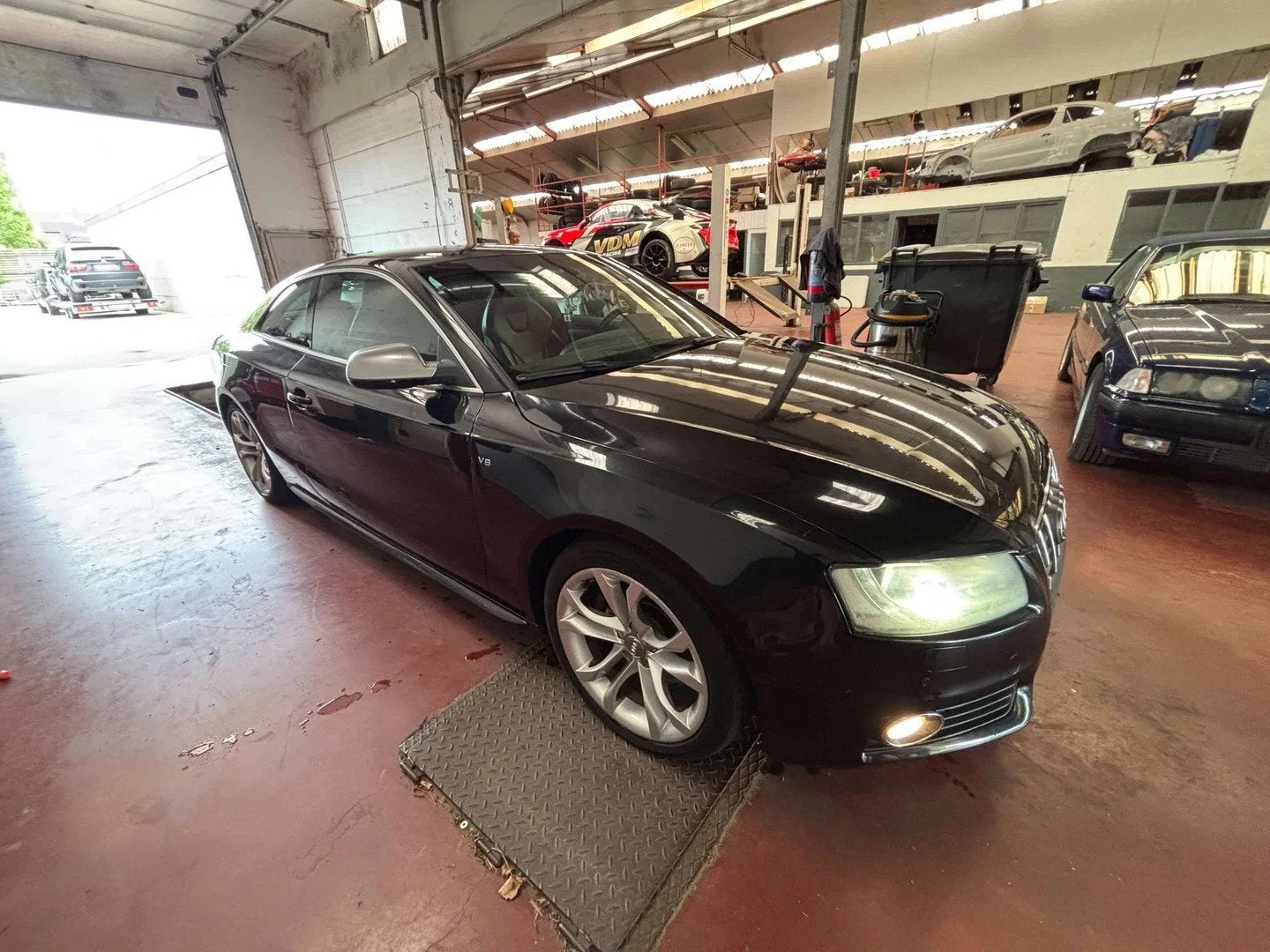 Audi Coupé S5 4.2i V8 FSI Quattro S5 Tiptronic, Autos, Cuir, Achat, Electronic Stability Program (ESP), Noir
