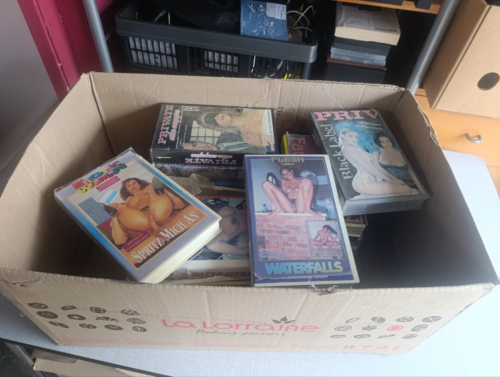 Lot de VHS de location de sexe pour adultes XXX, CD & DVD, VHS | Film, Enlèvement ou Envoi, VHS