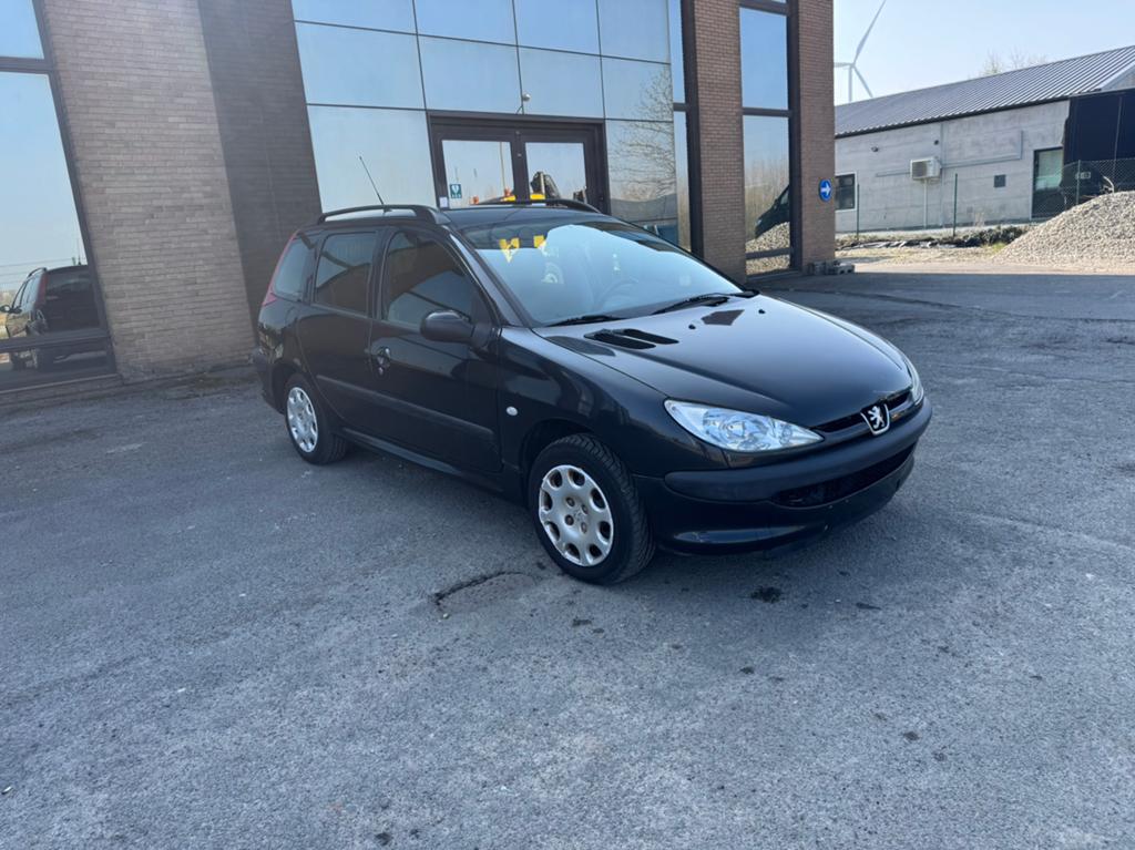 Peugeot 206 sw 1.1 essonce, Achat, Entreprise, Boîte manuelle, 5 portes