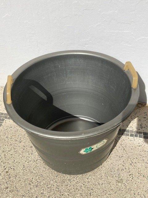 Grijze wasmand, merk CURVER, Huis en Inrichting, Woonaccessoires | Prullenbakken, Gebruikt, Kunststof, Minder dan 50 cm, Ophalen