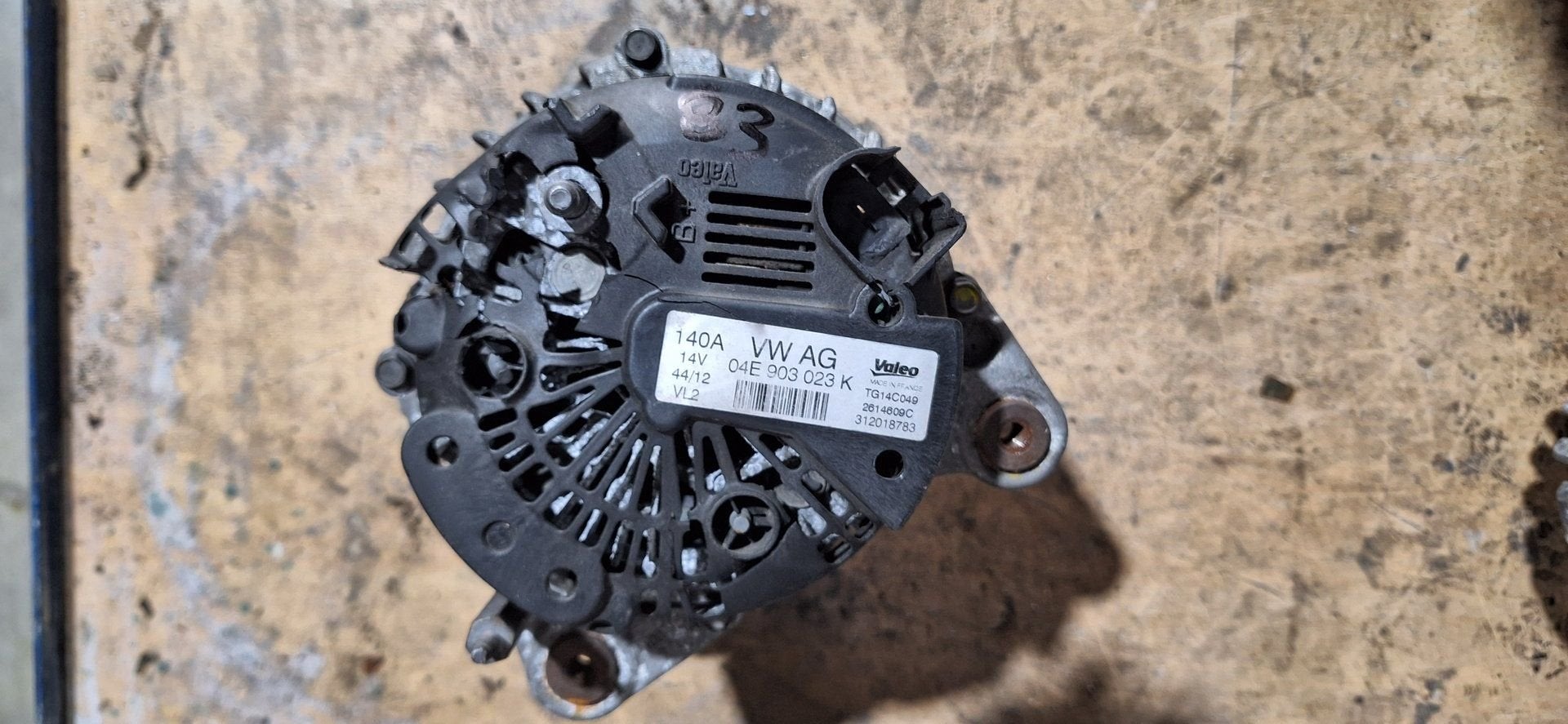 Dynamo / Alternator 140A Bosch 03L 903 023 K – VAG 1.6 / 2.0, Auto-onderdelen, Gebruikt, -, Volkswagen, -