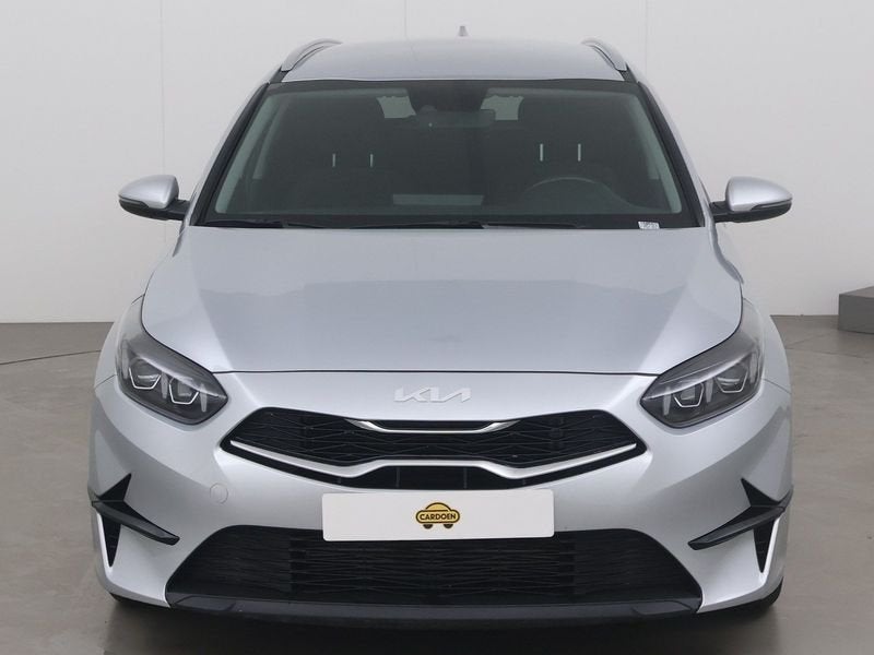 KIA Ceed SW 1.5 t-gdi more isg 160, Autos, Argent ou Gris, Achat, Euro 6, Entreprise
