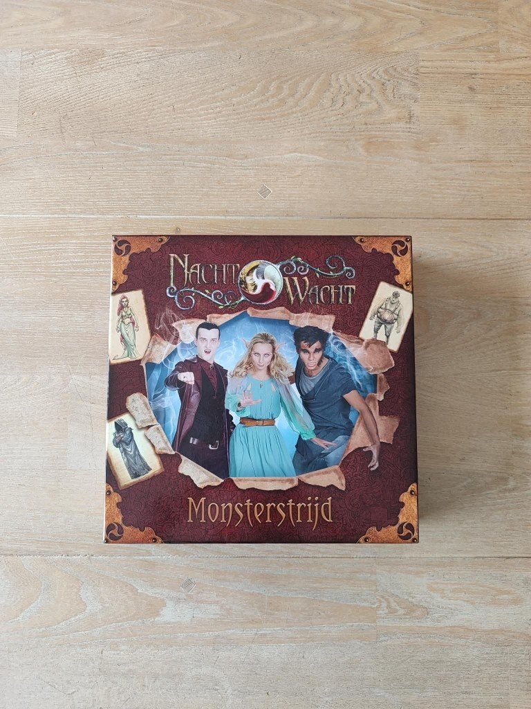 Nachtwacht bordspel monsterstrijd, Hobby en Vrije tijd, Ophalen, Zo goed als nieuw