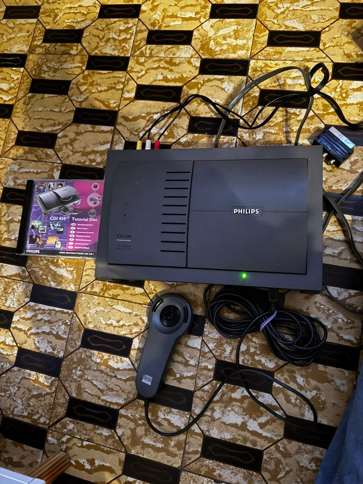 Philips CDI 450, Consoles de jeu & Jeux vidéo, Enlèvement ou Envoi, Comme neuf