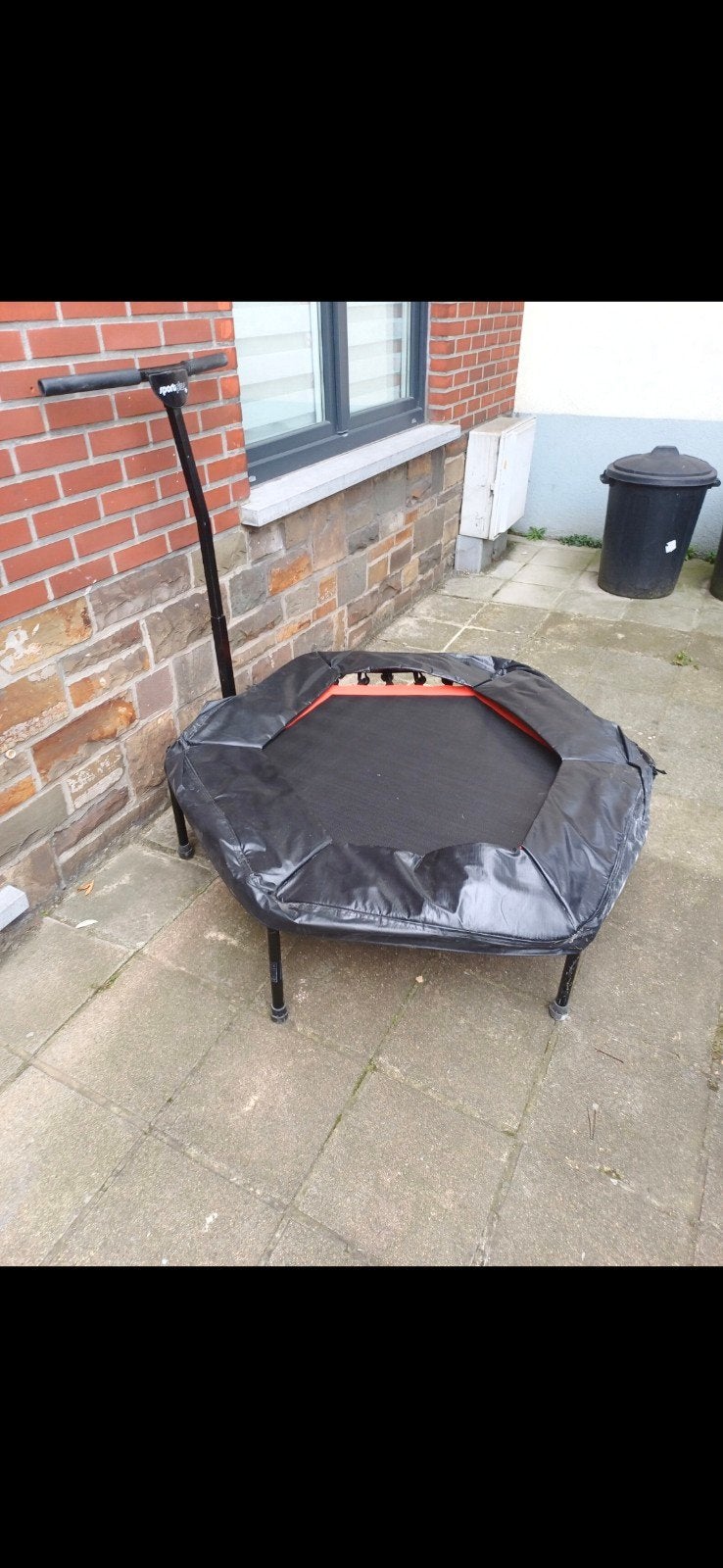 Trampoline, Enlèvement