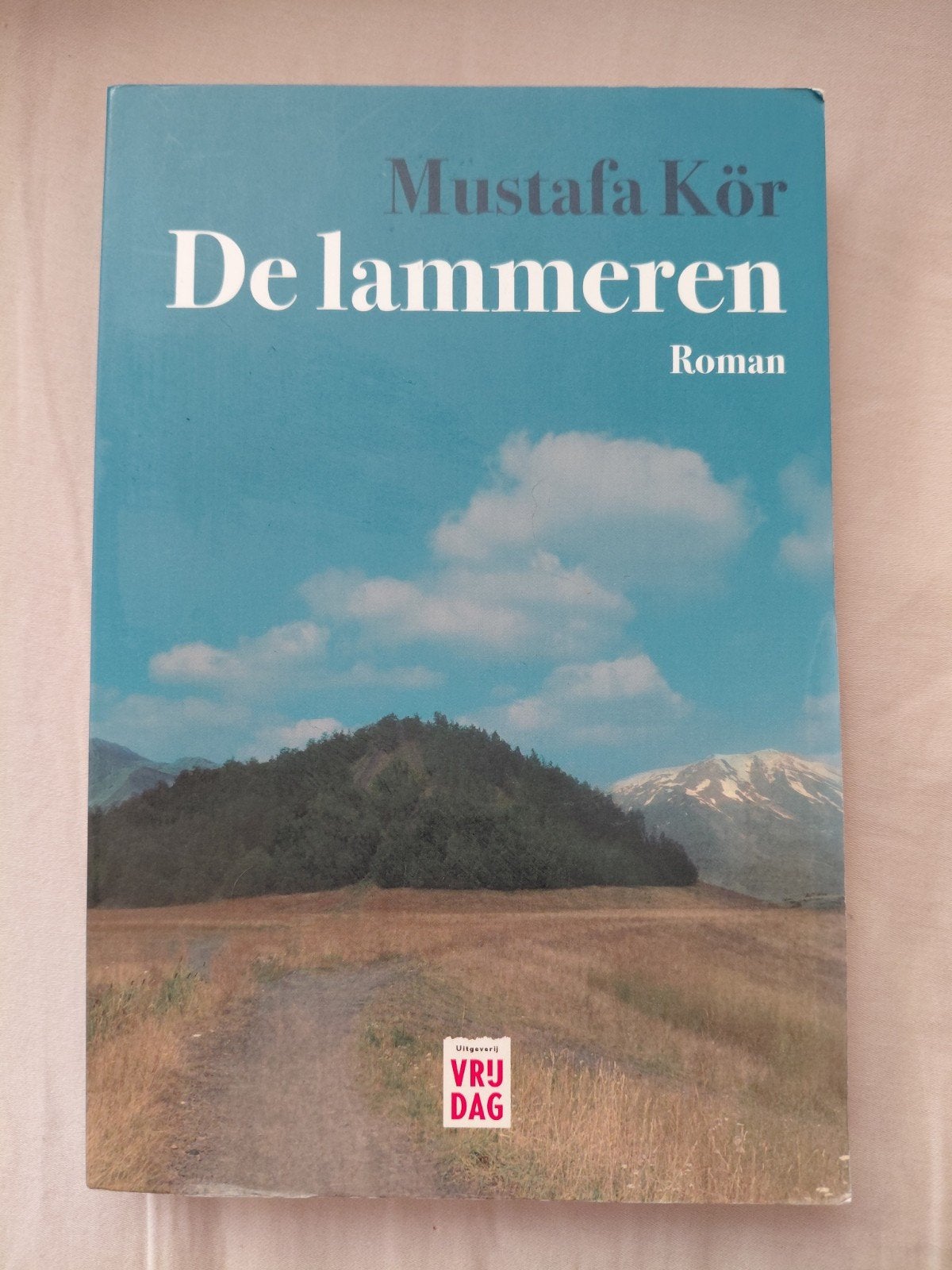 Mustafa Kör - De lammeren, Ophalen of Verzenden, Mustafa Kör
