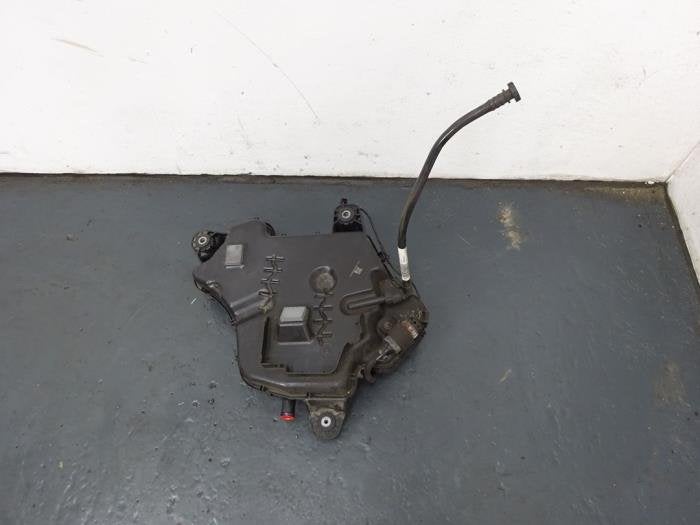 Adblue tank van een BMW 3-Serie, Gebruikt, -, -, 6 maanden garantie
