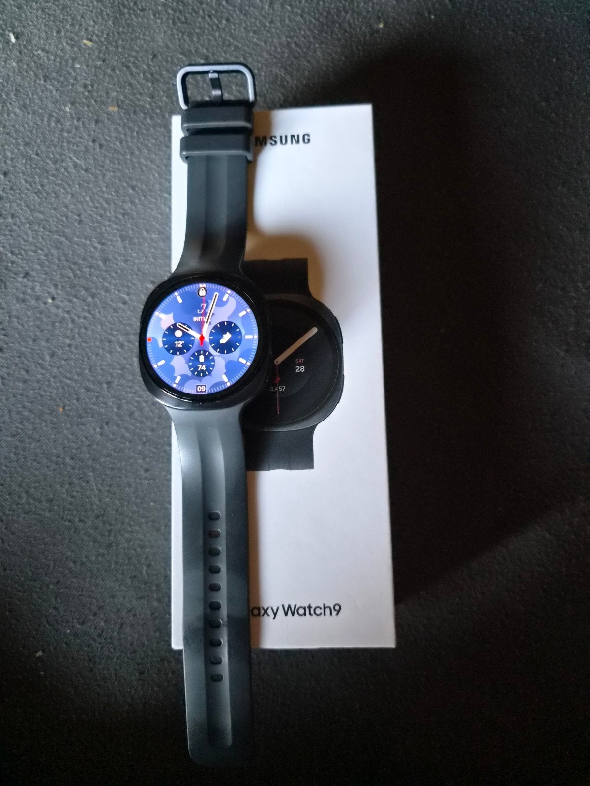 galaxy watch 9, Neuf, Étanche, Gris, Enlèvement ou Envoi