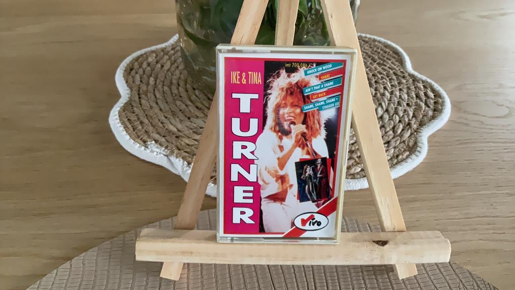 Ike & Tina Turner, Enlèvement ou Envoi, Comme neuf