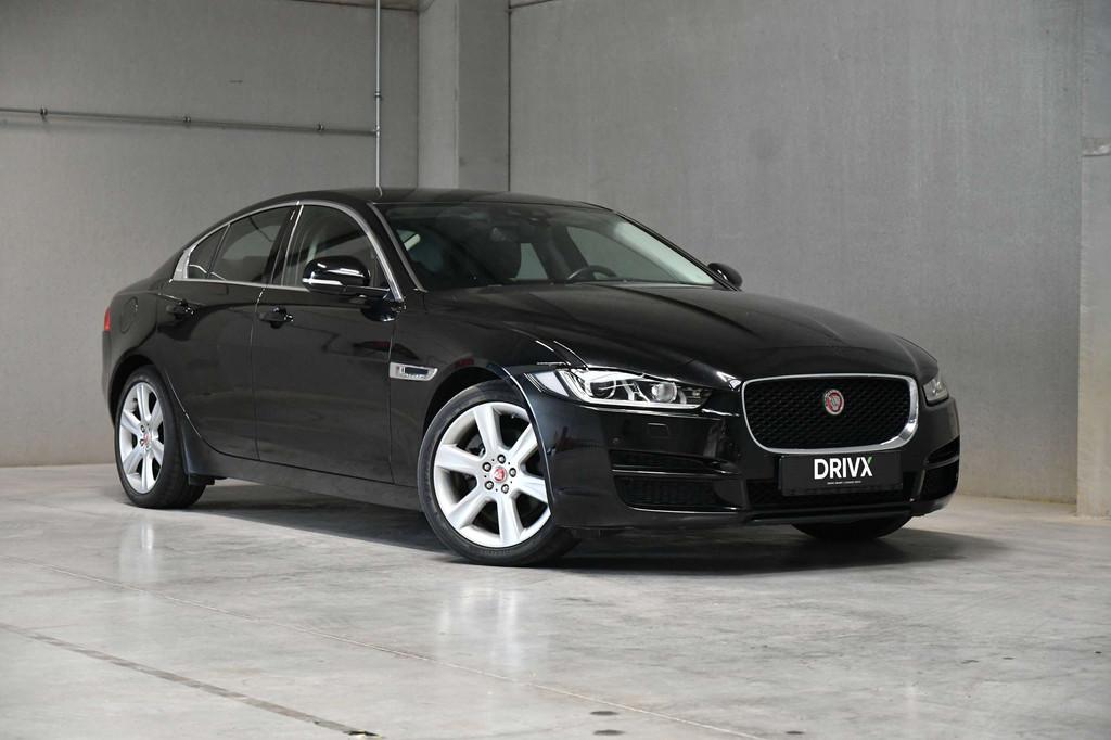 Jaguar XE 2.0 D - Prestige - Stuurverw. - Cruise - Camera, Auto's, Automaat, 4 deurs, Achterwielaandrijving, 4 cilinders