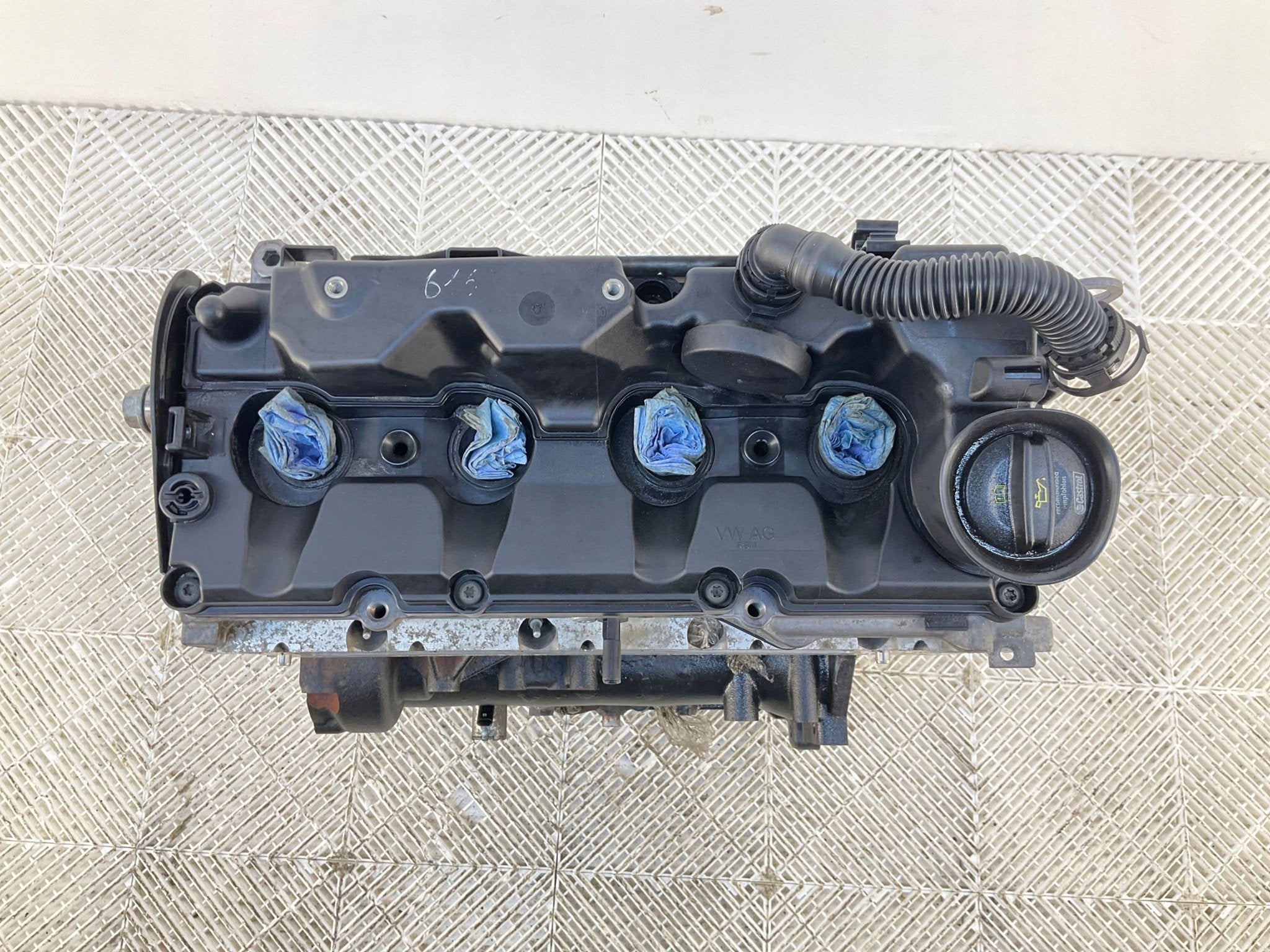 Moteur DFGB Nu PASSAT TOURAN VW GOLF, Envoi, Utilisé, Daihatsu
