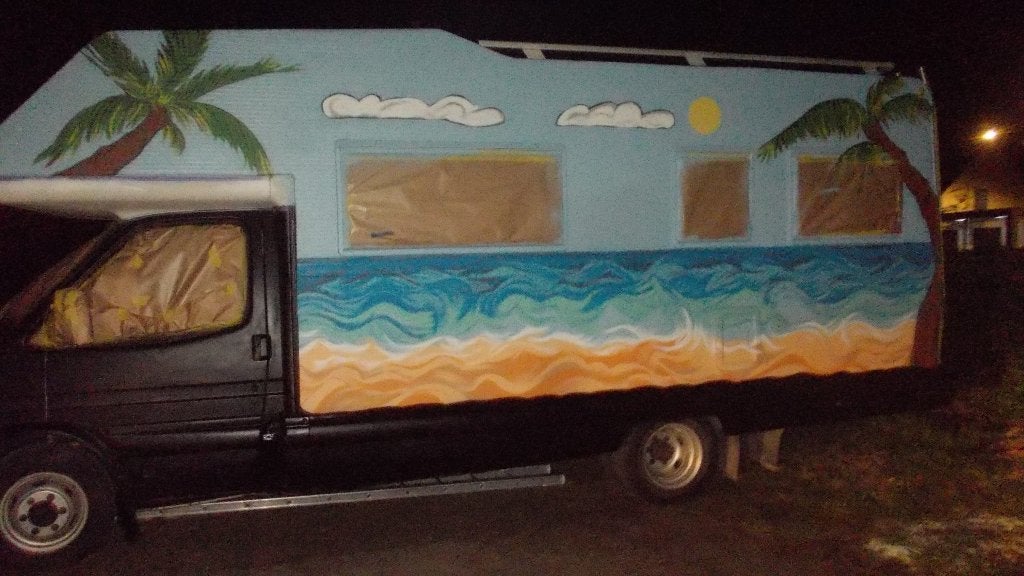 Vous avez un camping-car ennuyeux, un style graffiti ?, Volkswagen, Particulier, LPG, Mercedes