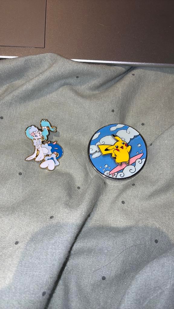 Gratis pokemon pins, Enlèvement ou Envoi
