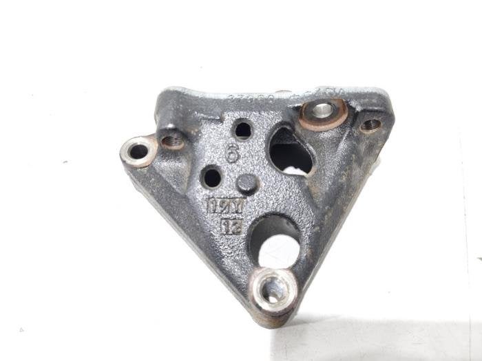 Support moteur d'un Toyota C-HR, -, 3 mois de garantie, Toyota, Utilisé