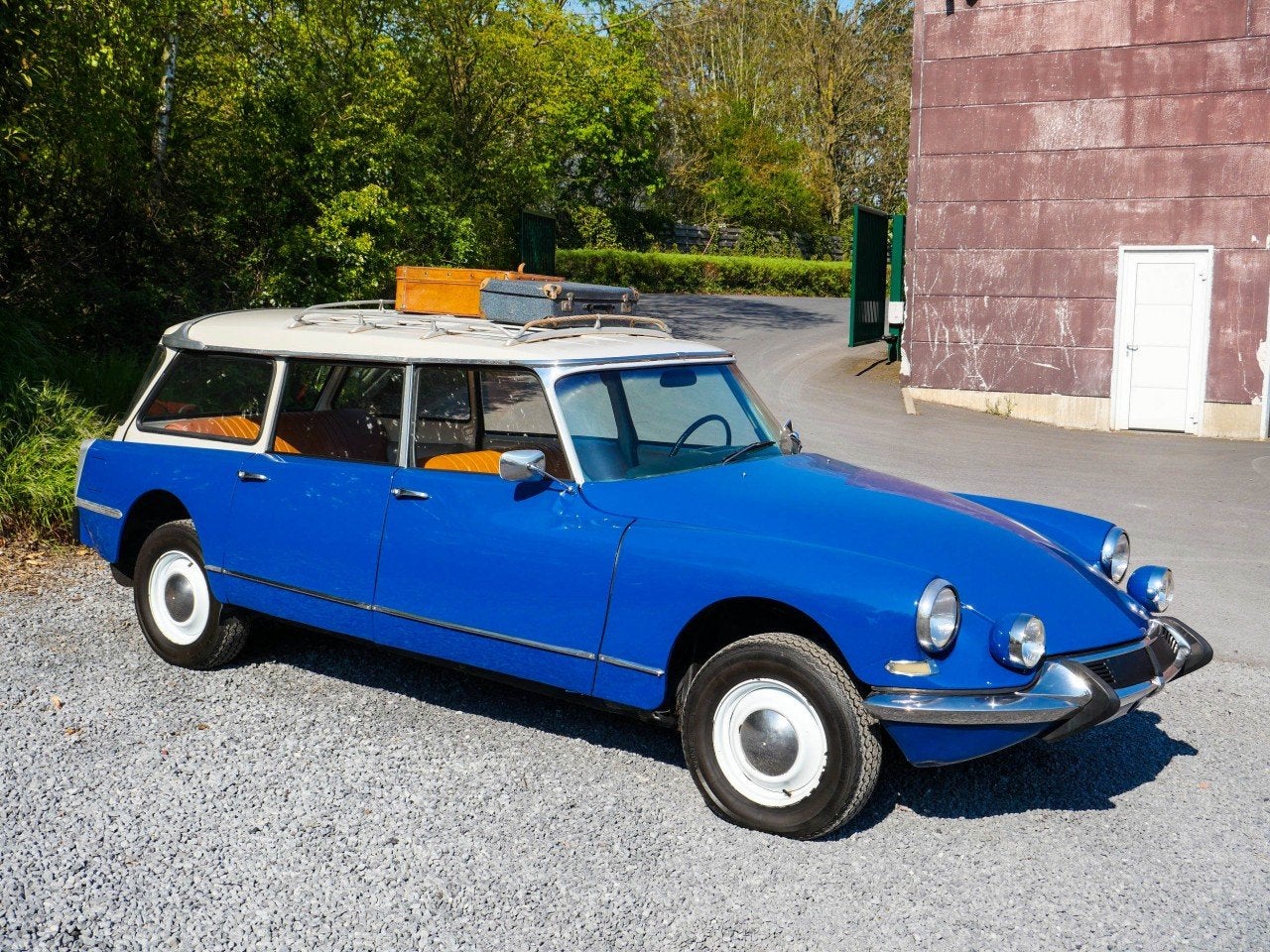 Citroën DS 19 FAMILIALE (année de construction 1973), Autos, Achat, 4 portes, Entreprise, Boîte manuelle