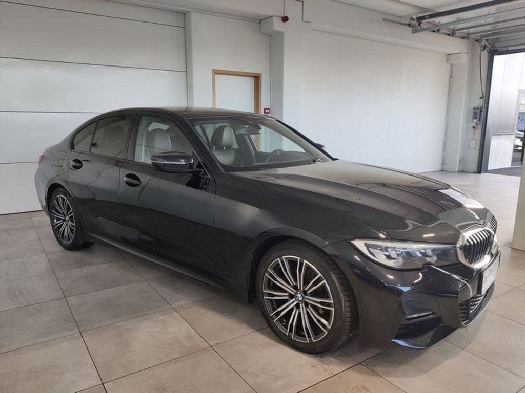 BMW Serie 3 M-Pack / LED / Apple-Android / Sfeerverlichting, Auto's, https://public.car-pass.be/vhr/cfab2785-a64d-44c3-be79-bec13de0f0d3