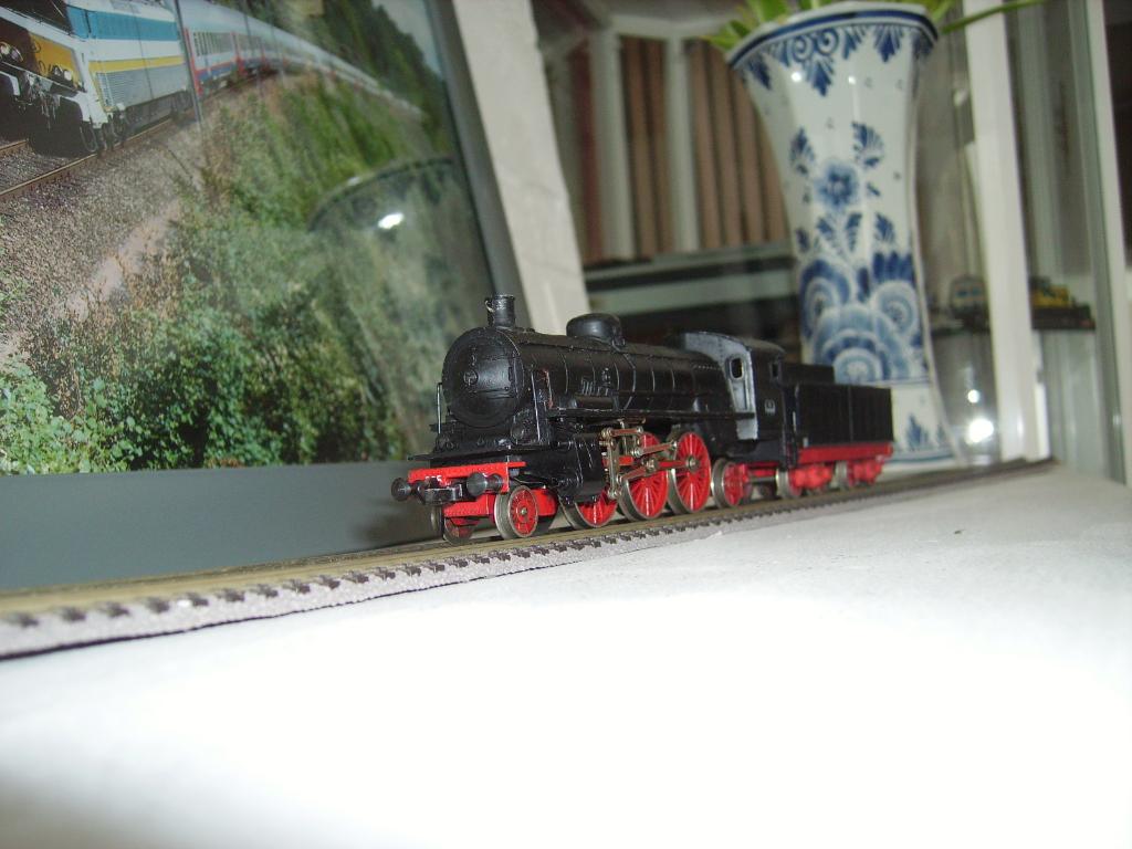 FLEISCHMANN 1368 ITALIAANSE STOOMLOCOMOTIEF, Hobby en Vrije tijd, Modeltreinen | H0, Gebruikt, Fleischmann, Ophalen of Verzenden