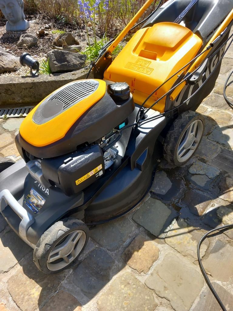 Service en herstellingen tuinmachines, Enlèvement