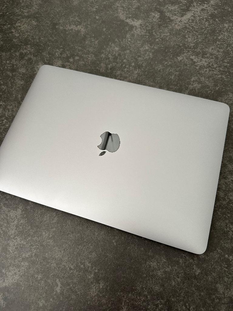 Macbook Air 2020, Ophalen, Gebruikt, 256 GB, 8 GB