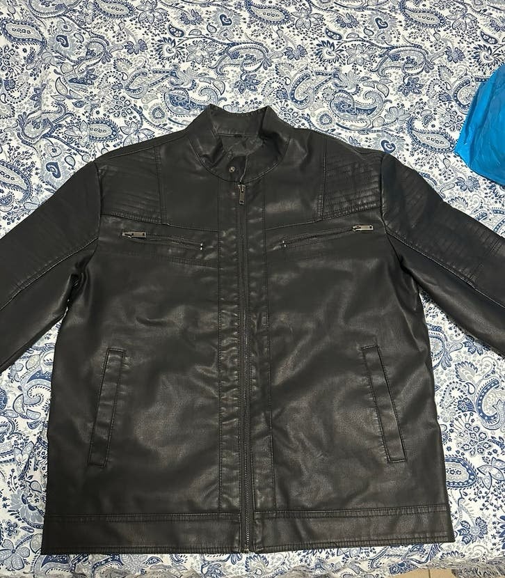 Stoer zwart faux leren bikerjack, Ophalen, Nieuw, Maat 52/54 (L), Zwart