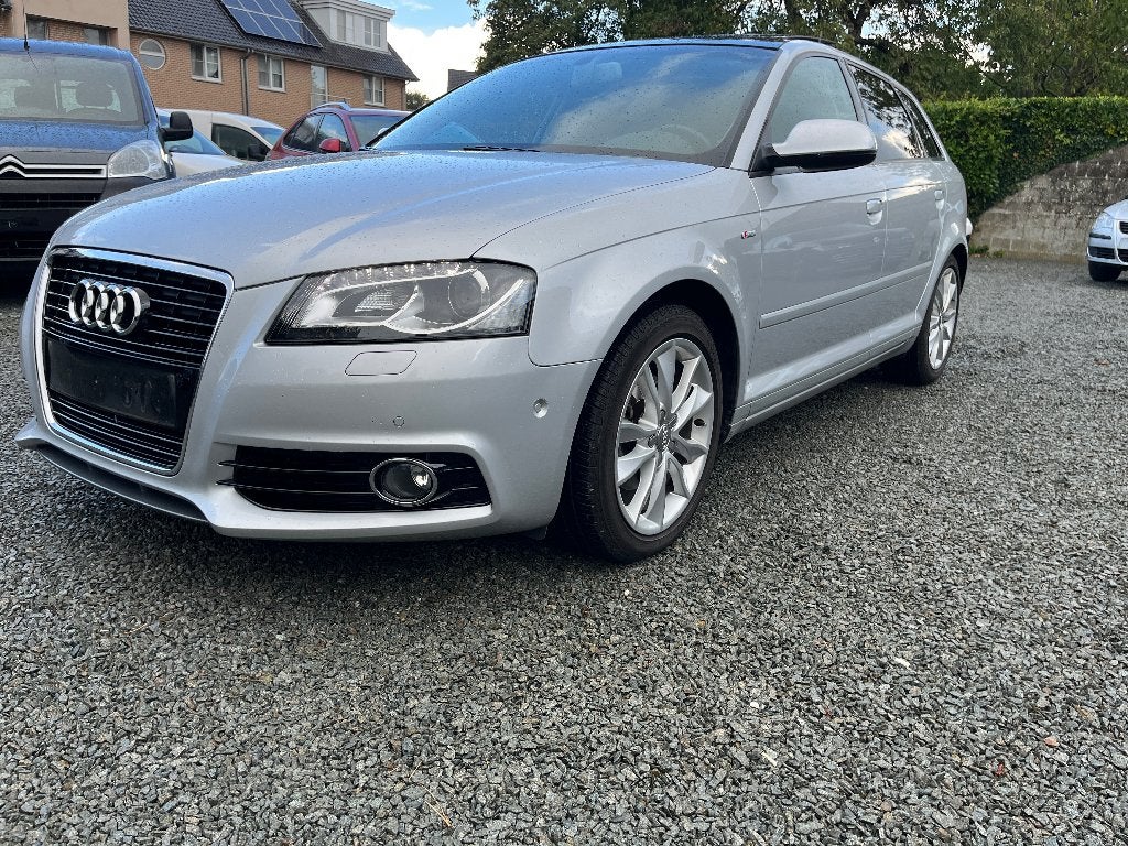 audi a3 S-line 1,8 tfsi, Autos, Cuir, Achat, Boîte manuelle, Noir
