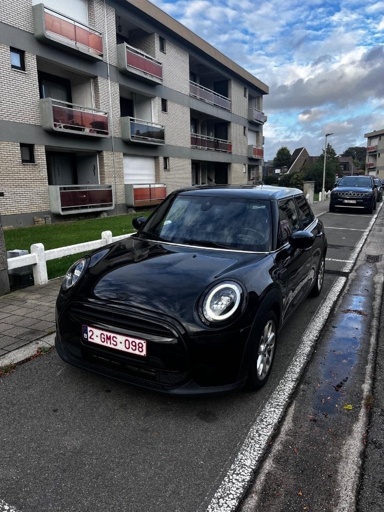 Mini Cooper -  32.254 km  - 5 deurs, Dealer onderhouden, Leder en Stof, Zwart, 5 deurs