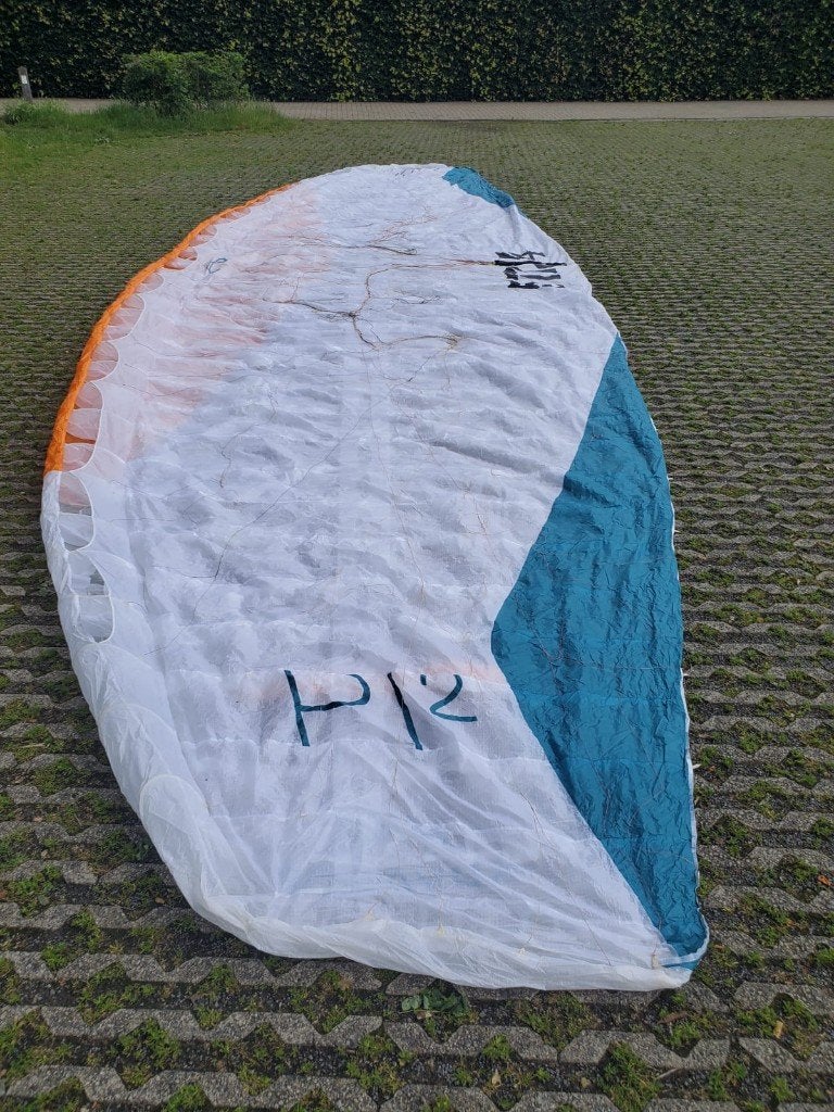 Parapente (+set) EN-A volrando Advance Pi2 27 (75 – 105kg), Sport en Fitness, Overige Sport en Fitness, Ophalen of Verzenden, Zo goed als nieuw