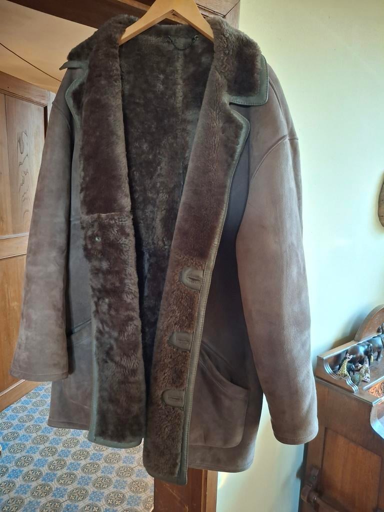 Mouton retourné. Peau d'agneau., Taille 46/48 (XL) ou plus grande, Comme neuf, Brun, Enlèvement