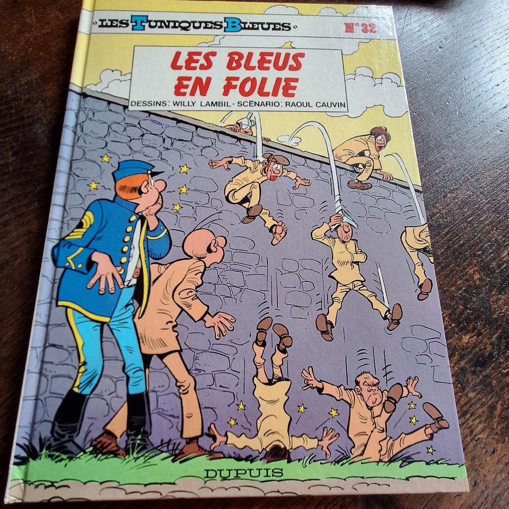 les tuniques bleues t32 les bleus en folie  lambil, Une BD, Utilisé, Lampil, Envoi