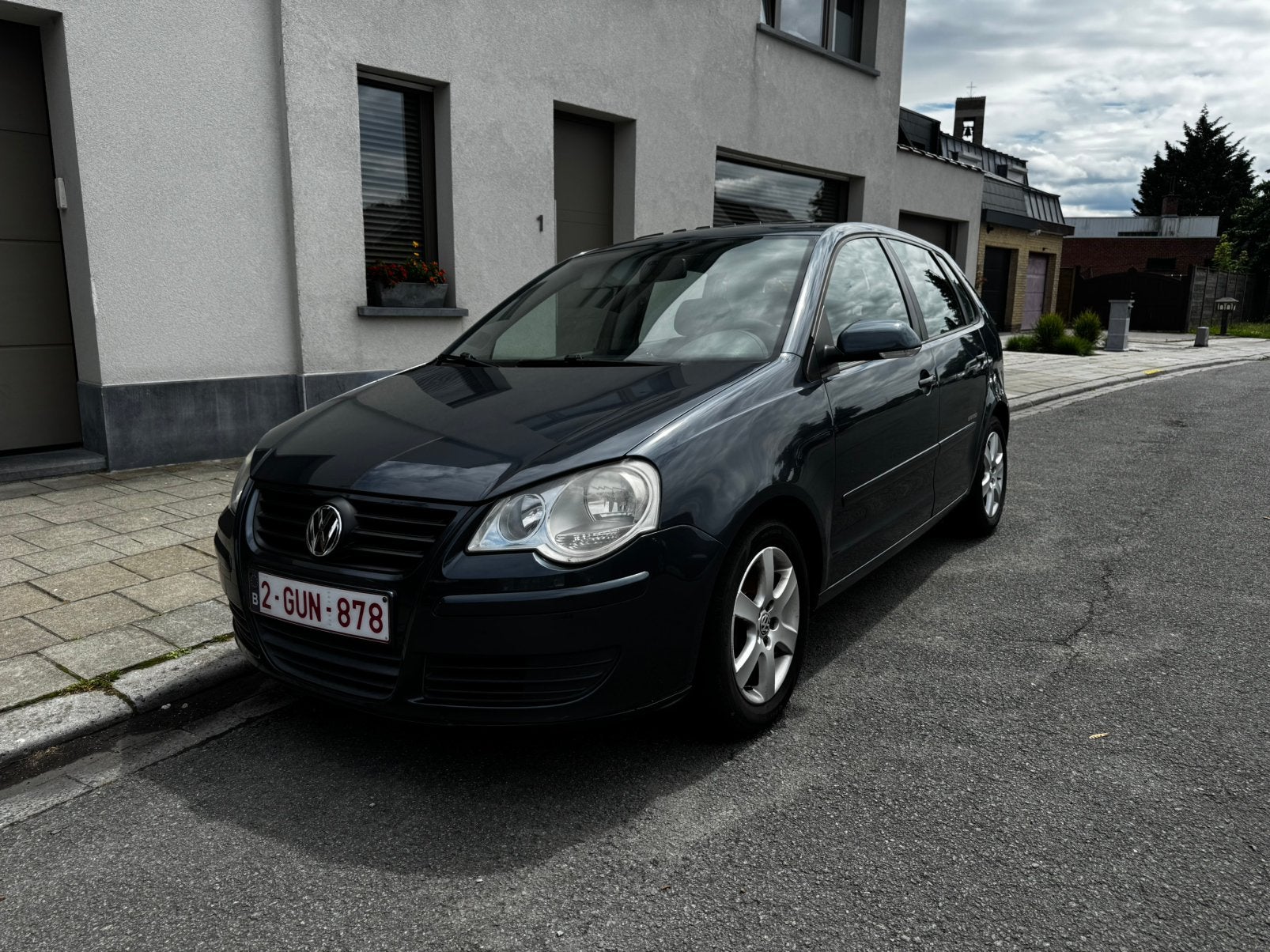 Volkswagen Polo *Toit ouvert* *Carplay*, Autos, Volkswagen, Argent ou Gris, Achat, Boîte manuelle, Noir