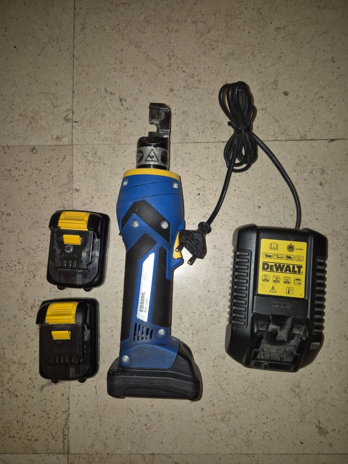 Boutensnijder Klauke, Doe-het-zelf en Bouw, Ophalen of Verzenden, Snijgereedschap, DeWalt