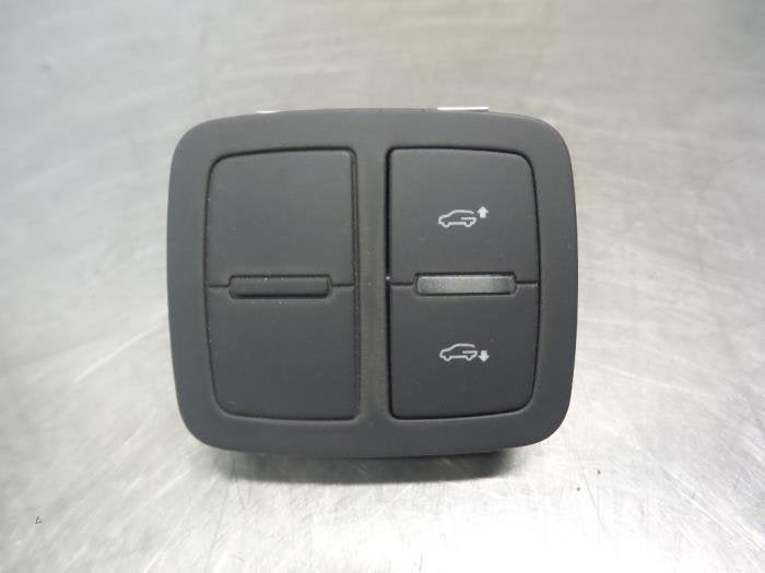 Commutateur d'un Audi Q7, -, 3 mois de garantie, Utilisé, -