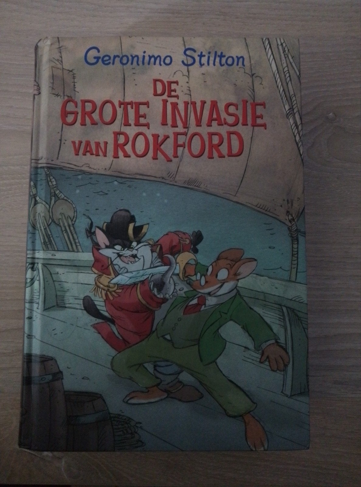 Geronimo Stilton - De grote invasie van Rokford (Gi-ga-boek), Ophalen, Zo goed als nieuw
