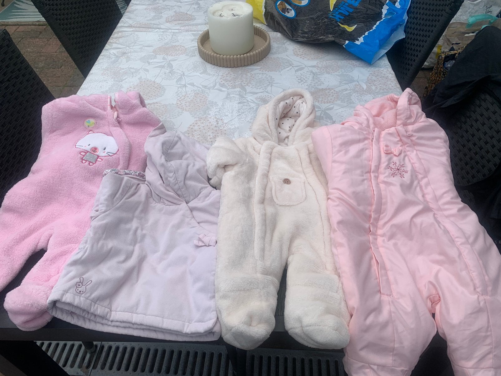 Vêtements enfants de 0 a 5 ans, Enlèvement, Comme neuf