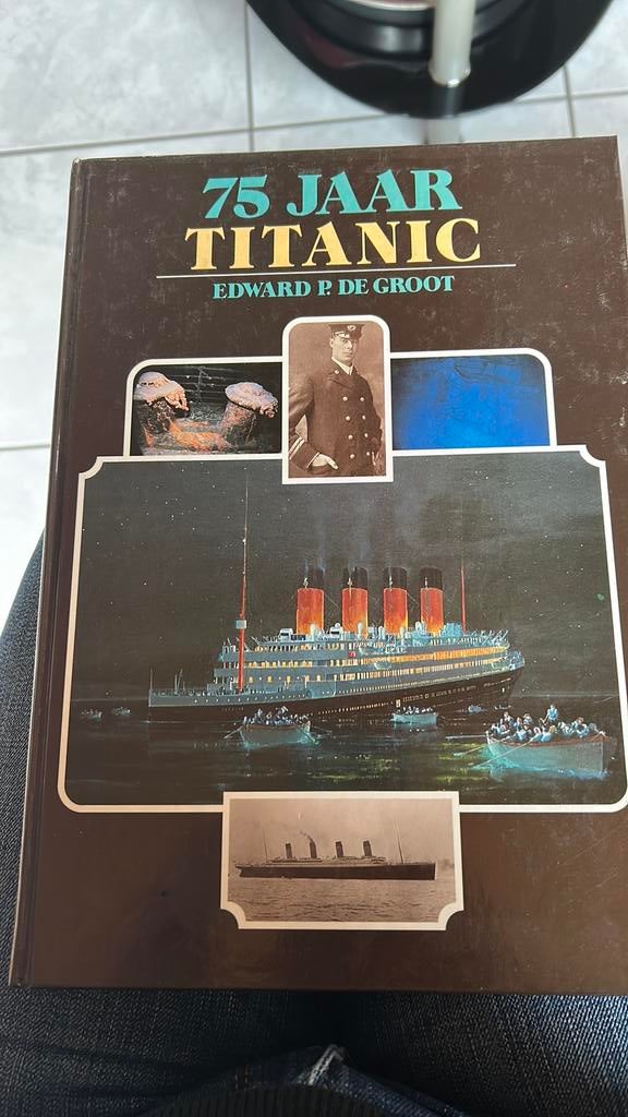 Boek ‘75 jaar Titanic’, Boeken, Encyclopedieën, Ophalen, Zo goed als nieuw