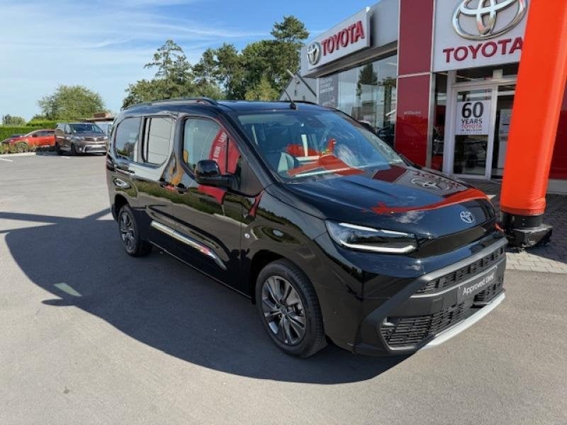 Toyota ProAce Tracks 7pl Proace City Verso LWB Tracks Automa, Auto's, Automaat, ProAce, Parkeersensor, Zwart
