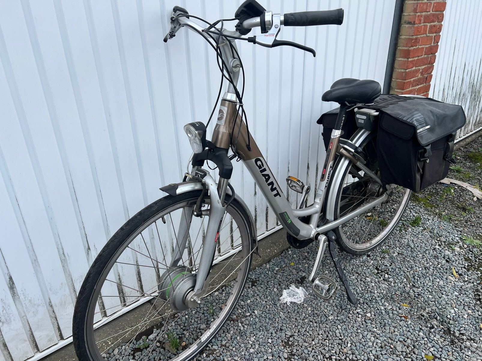 Vélo électrique géant avec 2 batteries, Vélos & Vélomoteurs, Enlèvement, Comme neuf, Giant