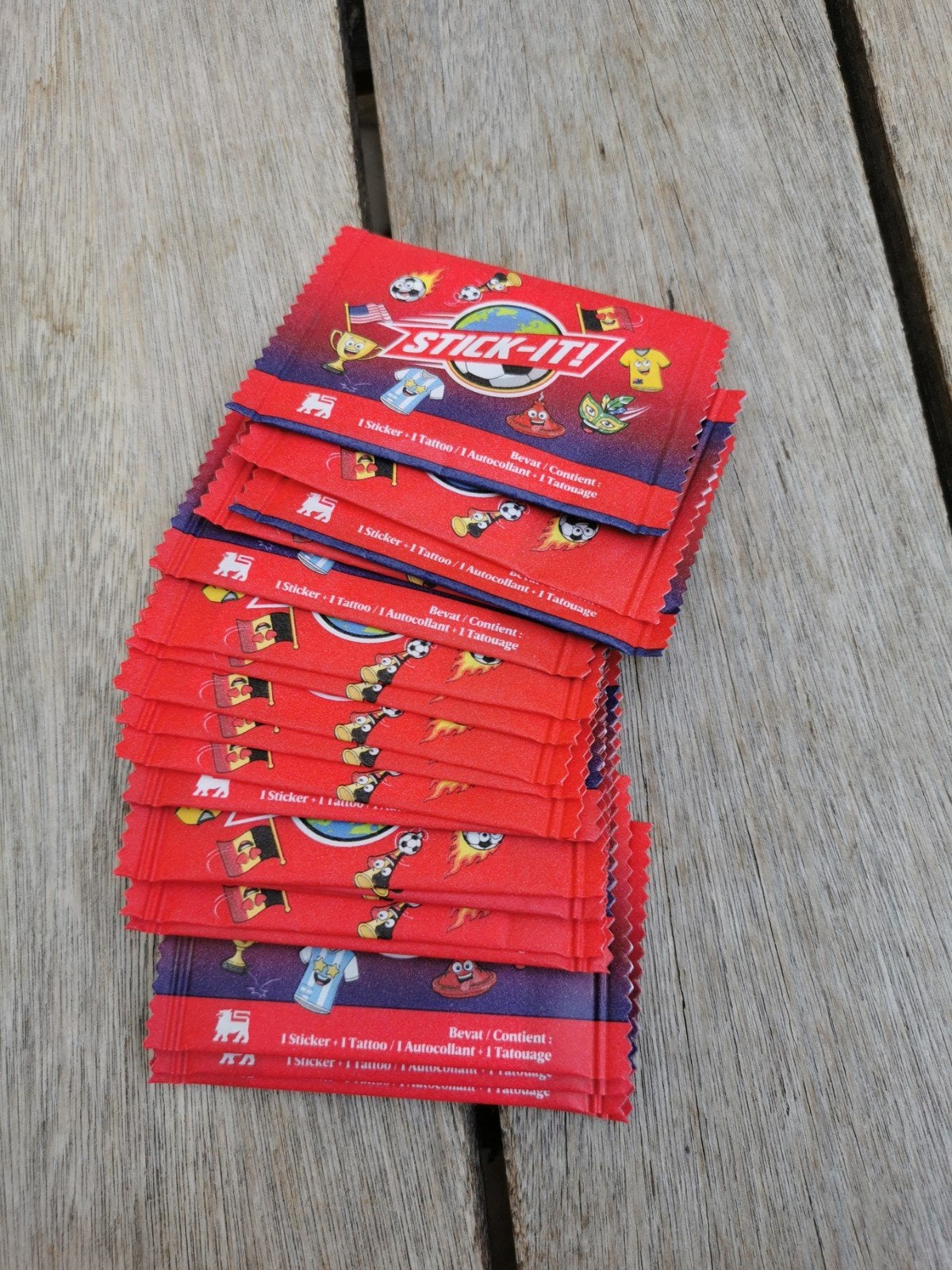 21 ongeopende zakjes Stick it delhaize, Ophalen of Verzenden