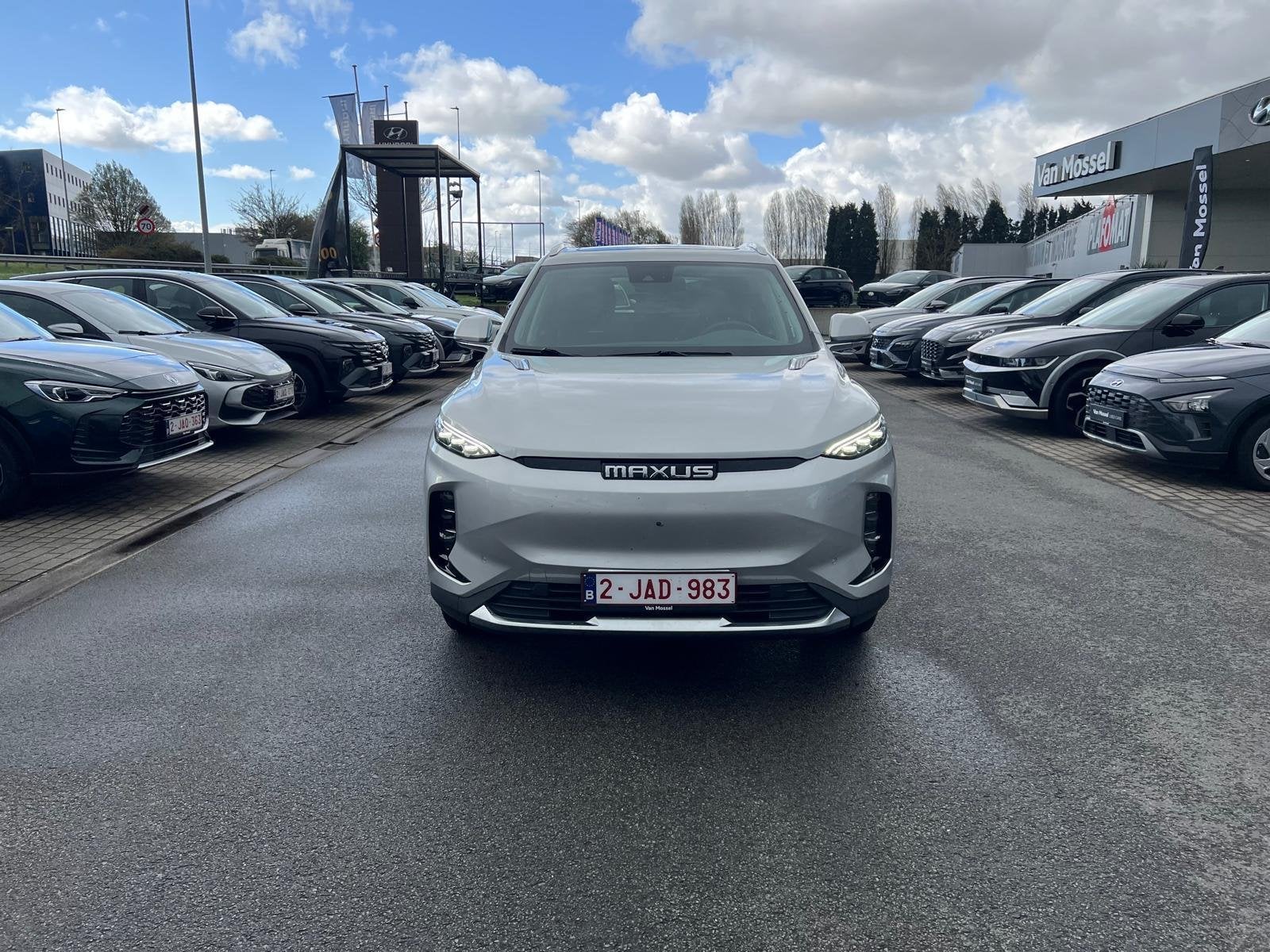 Maxus Euniq 6 BEV 70kWh ELITE (automatique), Autos, 177 ch, Argent ou Gris, Achat, Éclairage LED
