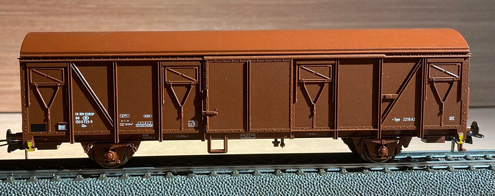 ROCO 46414 wagon couvert long SNCB ho, Hobby & Loisirs créatifs, Trains miniatures | HO, Enlèvement ou Envoi, Wagon, Roco, Utilisé